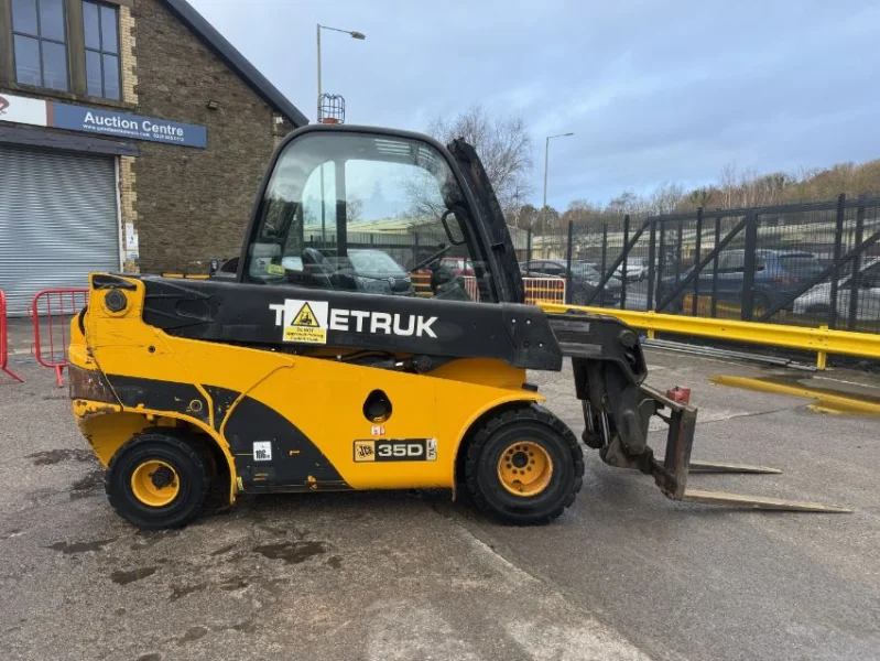 Gavel Auctioneers Ltd - 2007 JCB 35D TLT Teletruck at Auction - Auction Image 2