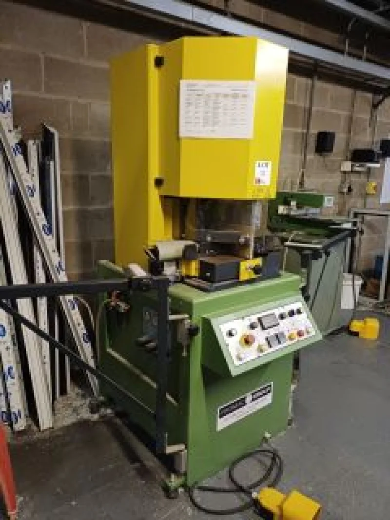 Lambert Smith Hampton - Milton Keynes - Collective Auction to include Vehicles, UPVC Window Manufacturing Machinery, Salon Furniture and Power Tools - Auction Image 3