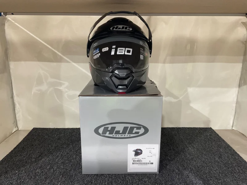 BPI Asset Advisory Ltd - Contents of Motorbike Dealer to include BMW F900R & F800R Motorbikes, New & Boxed Helmets, Leathers, Boots & Accessories at Auction - Auction Image 3