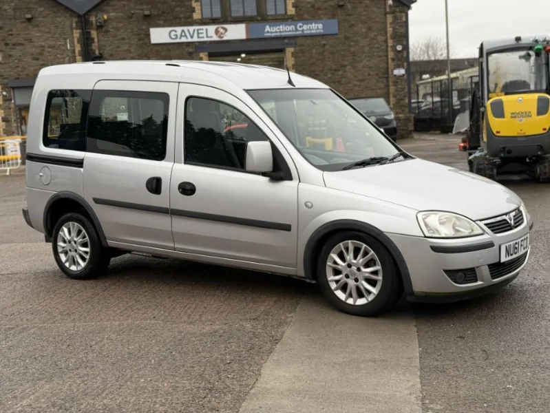 Gavel Auctioneers Ltd - 2011 Vauxhall Combo Tour Wheel Chair Accessible Mobility Vehicle Auction - Auction Image 1