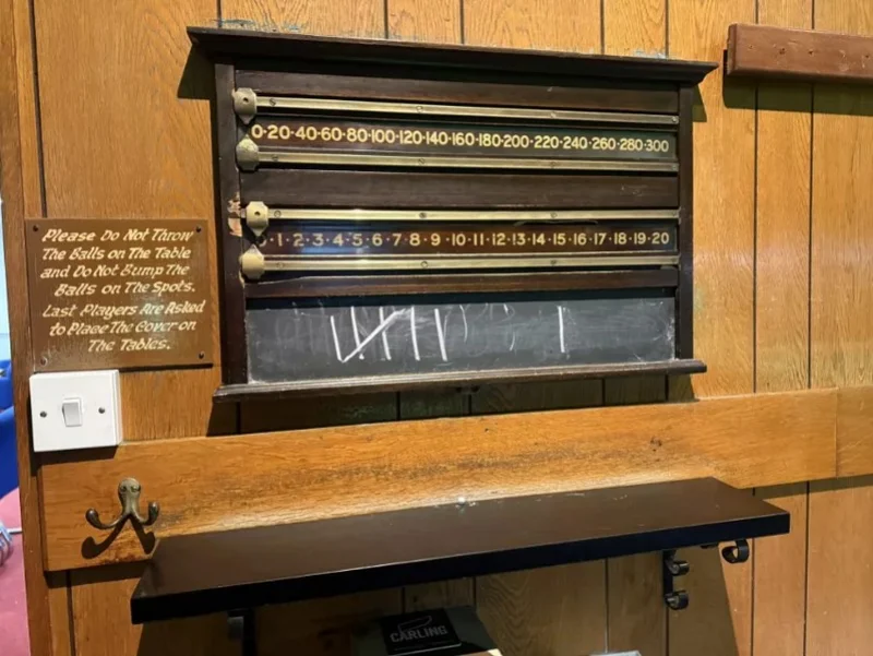 Gavel Auctioneers Ltd - Unreserved Online Auction - The Assets Of A Conservative Club - Auction Image 2