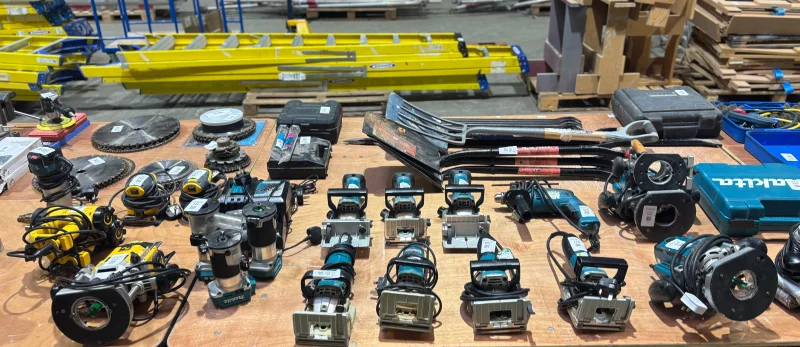 John Pye Auctions - Birmingham - Woodworking and Joinery Equipment Site Equipment and Stock - Auction Image 2