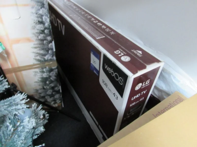 BTG Eddisons - Stockport - Assets of a Retinal Camera Manufacturer – Electronics & Optometry Equipment (Online Auction) - Auction Image 4