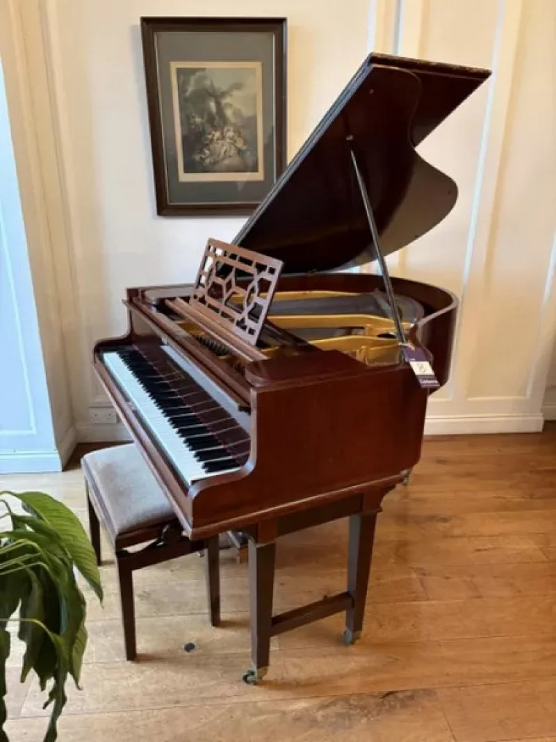 BTG Eddisons - Scunthorpe - Antique Hotel Furniture Auction from Hemswell Court Wedding and Hotel Venue – 27 Bedrooms, Dining Room and Drawing Room - Auction Image 5