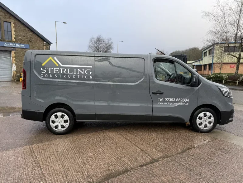 Gavel Auctioneers Ltd - 2023 Renault Trafic Panel Van Auction - Auction Image 3