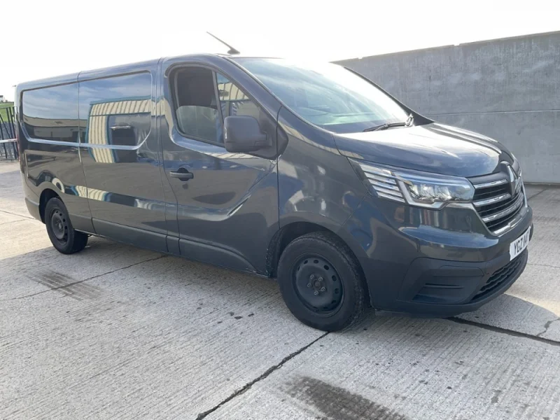 Mid Ulster Auctions Ltd - Vehicle Auction to include: Volkswagen Crafter High Roof Vans, Renault Trafic, Dropside Pickups, Range Rovers, Mercedes-Benz, Nissan Qashqai & much more - Auction Image 5