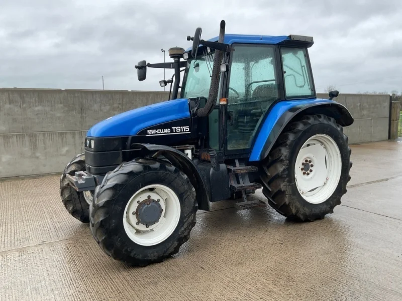 Mid Ulster Auctions Ltd - Tractors, Farm Equipment & Plant Machinery Auction - Auction Image 1