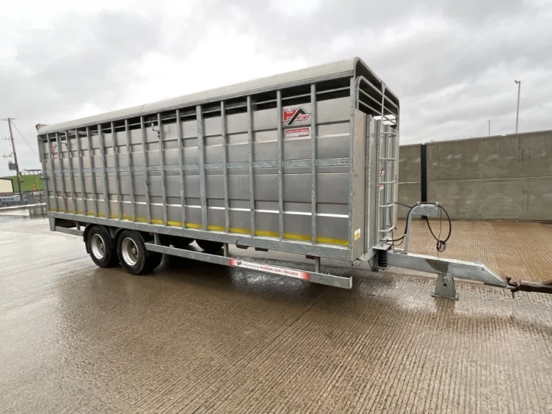Mid Ulster Auctions Ltd - Tractors, Farm Equipment & Plant Machinery Auction - Auction Image 3