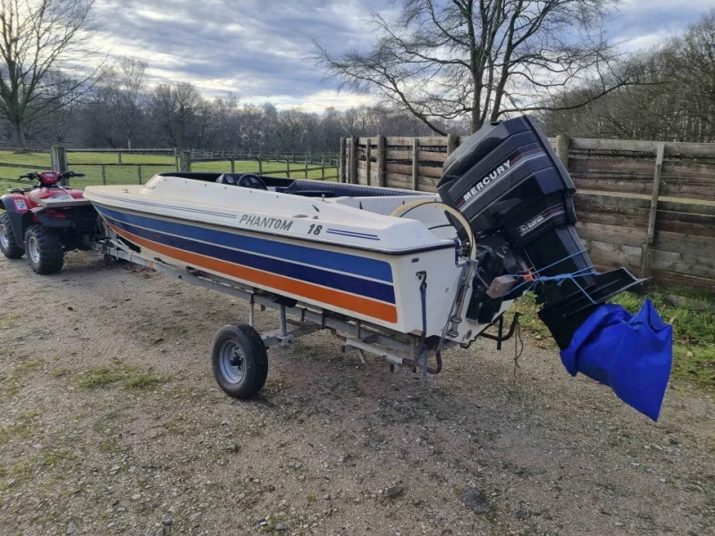 BTG Eddisons - Stockport - 2 x Phantom Sports Boats with Mercury Outboard Motors at Auction - Auction Image 5