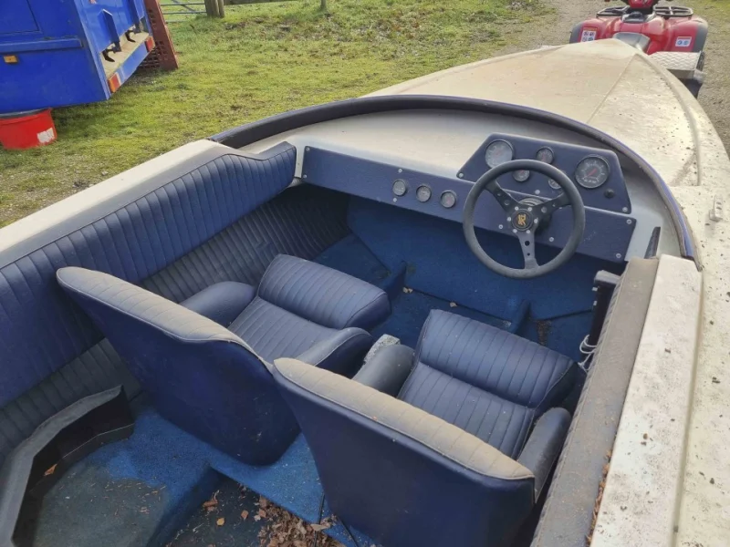 BTG Eddisons - Stockport - 2 x Phantom Sports Boats with Mercury Outboard Motors at Auction - Auction Image 6