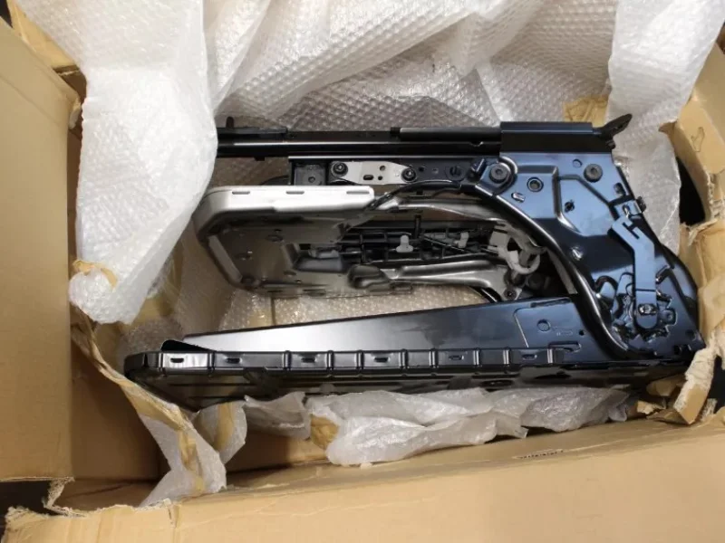 Gavel Auctioneers Ltd - Unreserved Online Auction - Unused & Genuine Volvo Automotive Parts (Approx. £14,000 RRP) - Auction Image 4