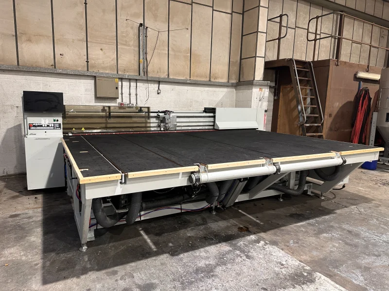 Cottrill & Co - Late Model Intermec Biesse Genius 37LM Glass Cutting Table & Bavelloni VE350-8 Straight-Line Vertical Edging Machine available at Auction - Auction Image 1