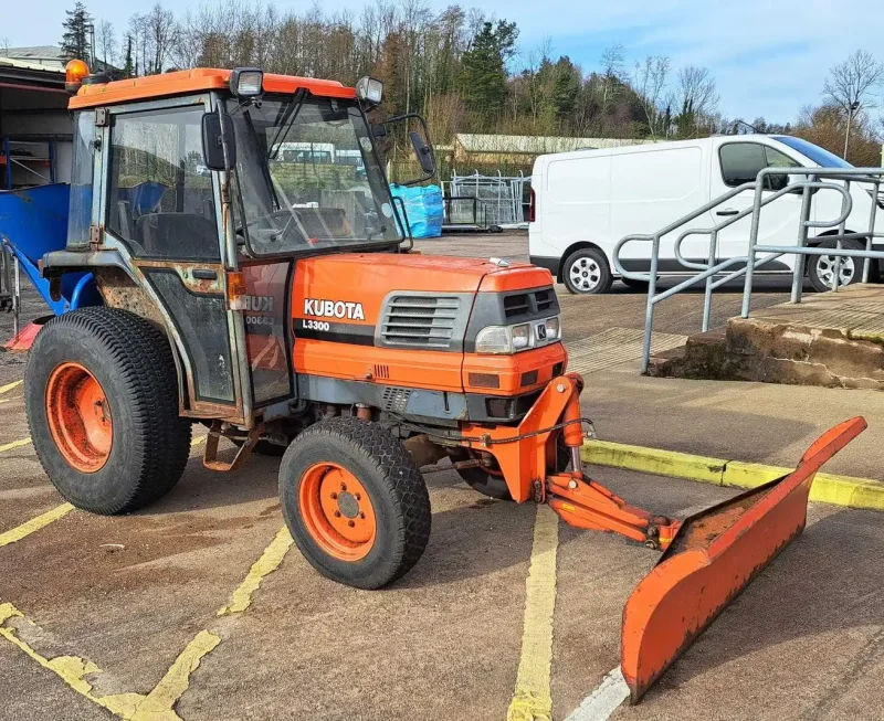 Williams Auctions - Fermanagh and Omagh Council Vehicles and Machinery Auction - Auction Image 4