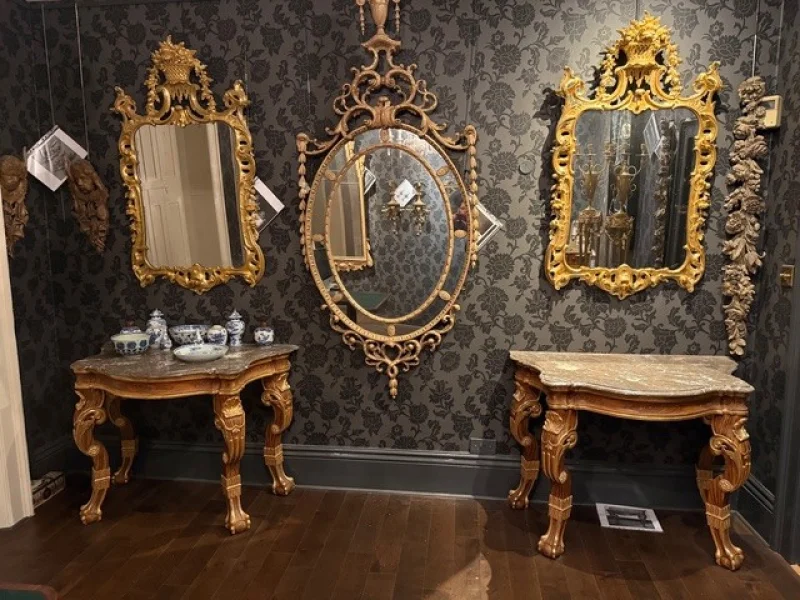 G J Wisdom & Co - Collection of Rare 18th Century Mirrors & Antique Furniture available at Auction - Auction Image 9