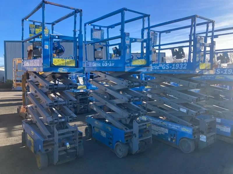 Wilsons Auctions - Glasgow - Ex Hire Access Lift Auction - Auction Image 4