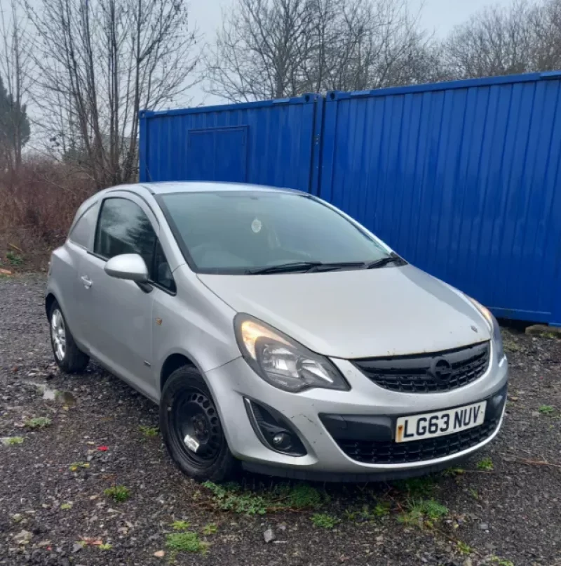 Gavel Auctioneers Ltd - Vans & Car Auction - Auction Image 3