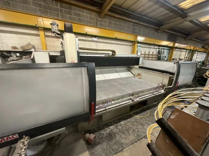 BPI - Contents of Painted Glass Manufacturer at Auction to include Machinery, Storage Racks & more - Auction Image 2