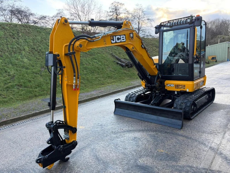 AMS - JCB Auction Number 100 - Auction Image 5