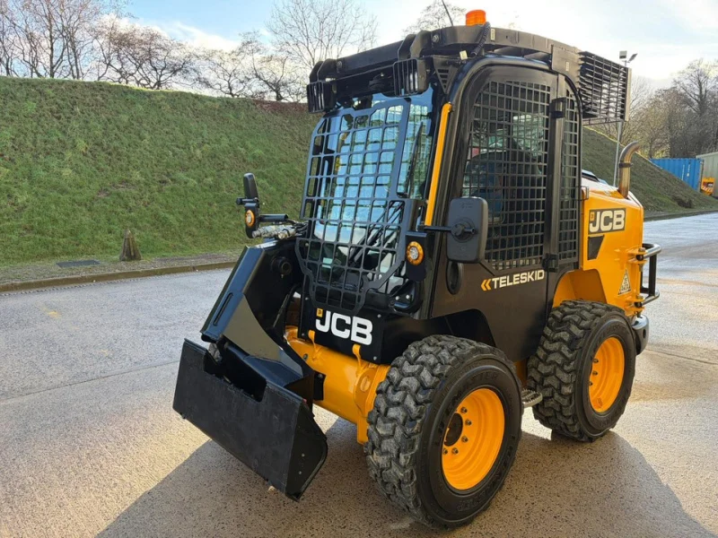 AMS - JCB Auction Number 100 - Auction Image 6
