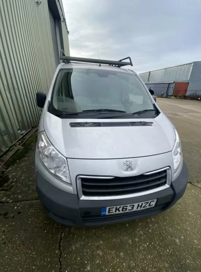 George Hazell & Co - Fabrication Equipment, Vehicles & Workshop Machinery Auction - Auction Image 4