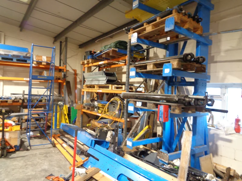 Lambert Smith Hampton - Bristol - Presona LP100 CH2 & LP50 EH1 Balers, Presona Spares Stock, Factory & Workshop Equipment, Forklift, Office Furniture at Auction - Auction Image 6