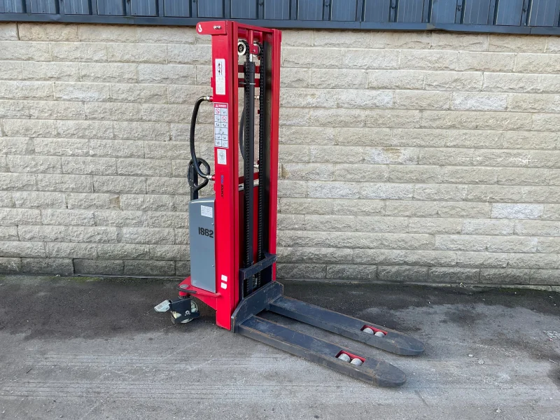 BPI - LPG Forklift Trucks & Semi-Electric Reach Stacker Auction - Auction Image 3