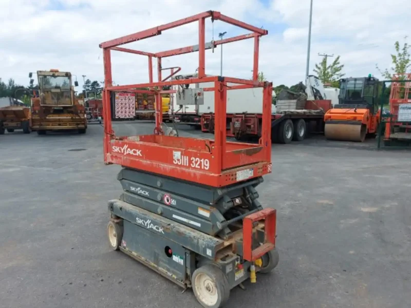 Wilsons Auctions - Dublin 22 - Plant, Machinery & Equipment Auction - Auction Image 5