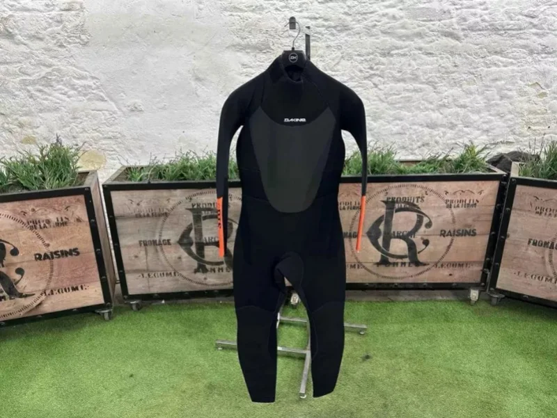 Gavel Auctioneers Ltd - Unreserved Online Auction - 176no. New Dakine Wetsuits, Phase 3 - Auction Image 1