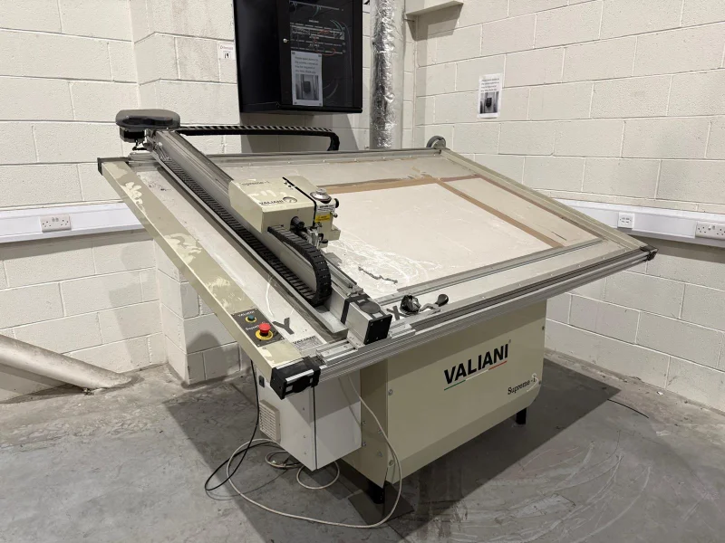 BPI - Woodworking & Metalworking Machinery to include CNC Machines, Crosscut Saw, Paint Line, Edgebanders, Injection Moulders, Beam Saw, Bandsaws & more at Auction - Auction Image 3