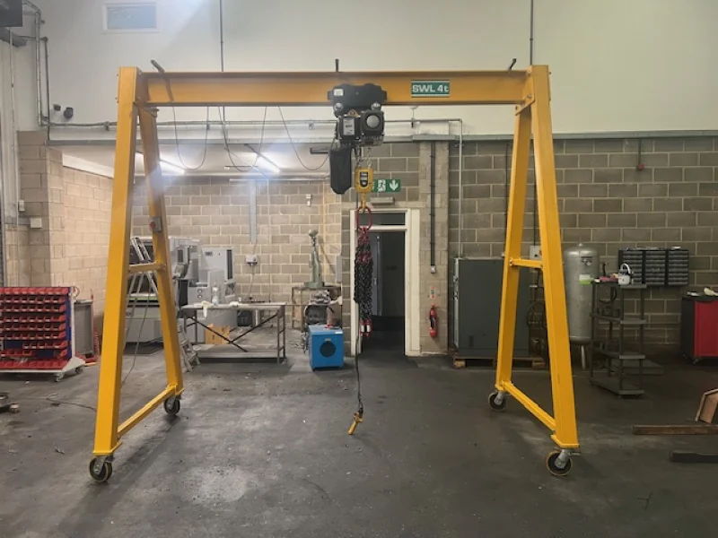 BPI - Woodworking & Metalworking Machinery to include CNC Machines, Crosscut Saw, Paint Line, Edgebanders, Injection Moulders, Beam Saw, Bandsaws & more at Auction - Auction Image 5