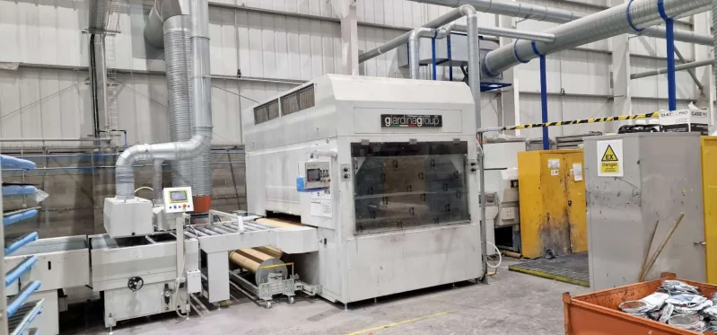 BPI - Woodworking & Metalworking Machinery to include CNC Machines, Crosscut Saw, Paint Line, Edgebanders, Injection Moulders, Beam Saw, Bandsaws & more at Auction - Auction Image 6