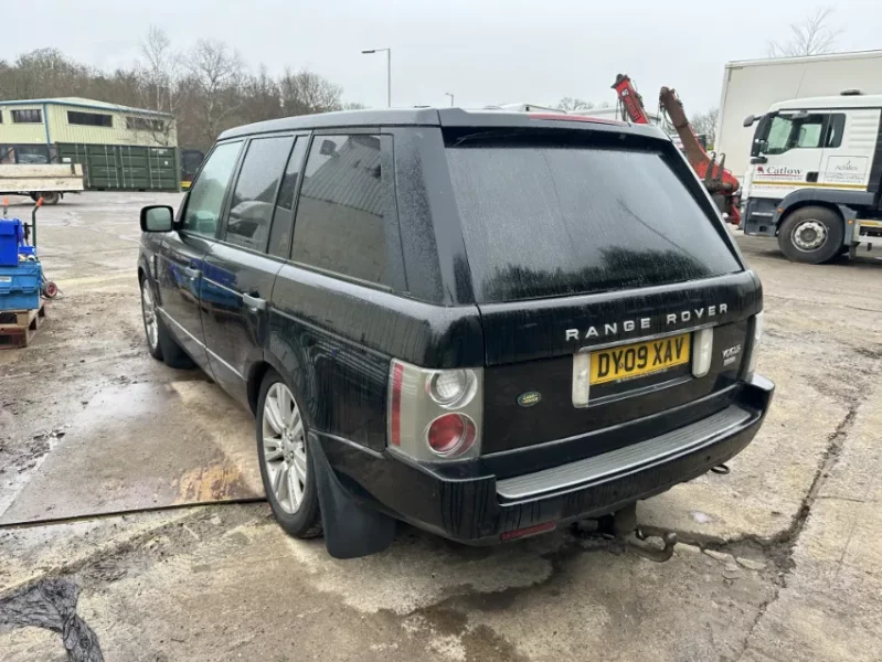 Gavel Auctioneers Ltd - 2009 Land Rover, Range Rover Vogue TDV8 at Auction - Auction Image 3