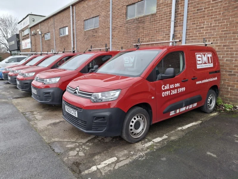 BTG Eddisons - Stockport - Contents of Electrical Contractors Inc Nissan Navara Tekna Pick-Up, 5 x Citroen Berlingo Vans, (19, 20 & 23 Plates), Electrical Stock, Wide Format Printers, Power Tools & Test Equipment at Auction - Auction Image 6