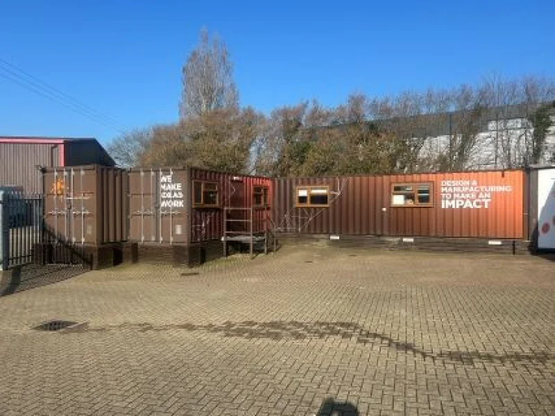 Lambert Smith Hampton - Southampton - Laboratory Test Equipment, Electrical Engineering, Catering, Vehicles, Trailers etc available at Auction - Auction Image 2