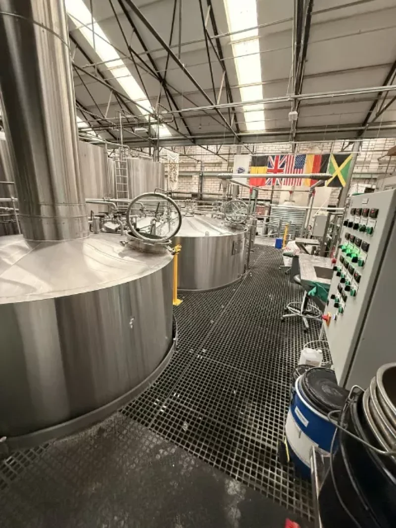 JPS Chartered Surveyors - Assets of a Brewery Auction: Micet Fermenting Vessels, Canning & Labelling Equipment - Auction Image 5