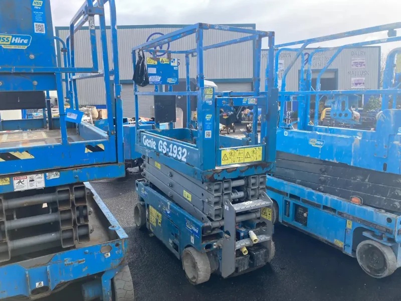 Wilsons Auctions - Glasgow - Ex Hire Access Auction - Auction Image 1
