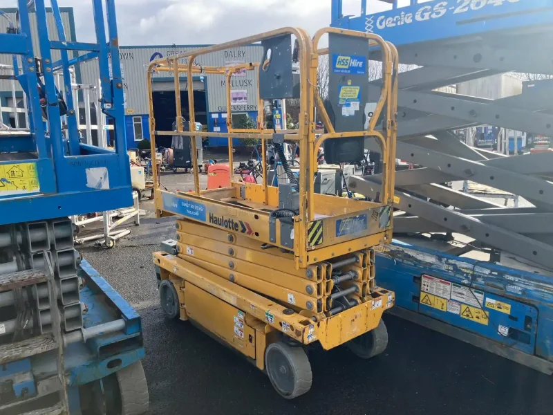 Wilsons Auctions - Glasgow - Ex Hire Access Auction - Auction Image 2