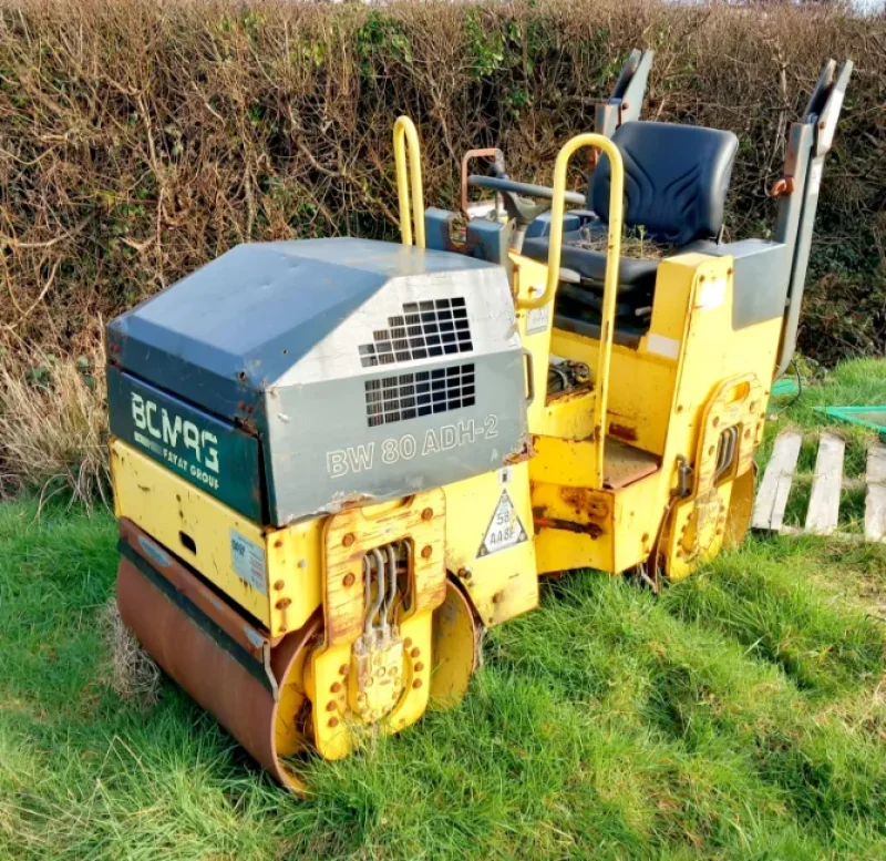 BTG Eddisons - Stockport - Assets of a North Wales Civil Engineering Contractors to include DAF CF440 Grab/Tipper Wagon, DAF CF75.310 Hot Box, Volvo FM12 Skip Loader, Transit Vans & More at Auction - Auction Image 10