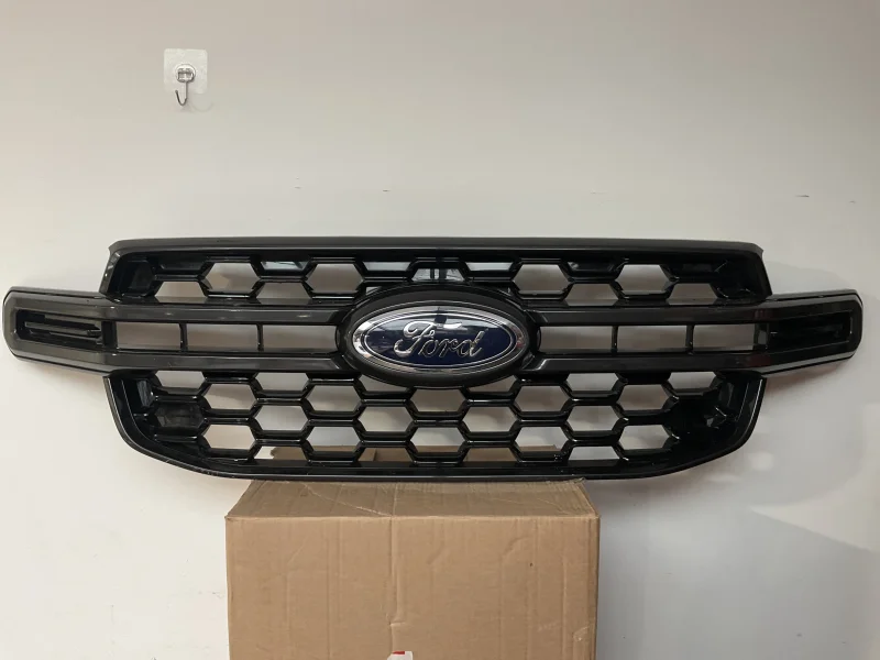 AMS - Selection of Car & Commercial Vehicle Parts Auction - Auction Image 5