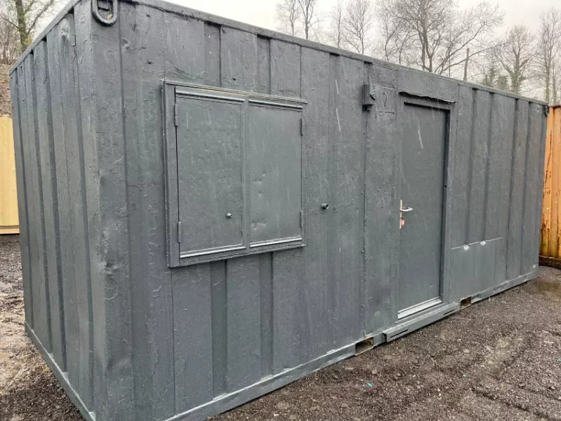 Gavel Auctioneers Ltd - 26 x 10ft Welfare Unit & 2 no. 20ft x 8ft Anti Vandal Units at Auction - Auction Image 2