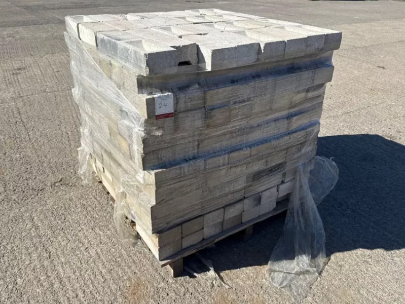 Gavel Auctioneers Ltd - 27 x Pallets of Unused Bricks & Blocks at Auction - Auction Image 5