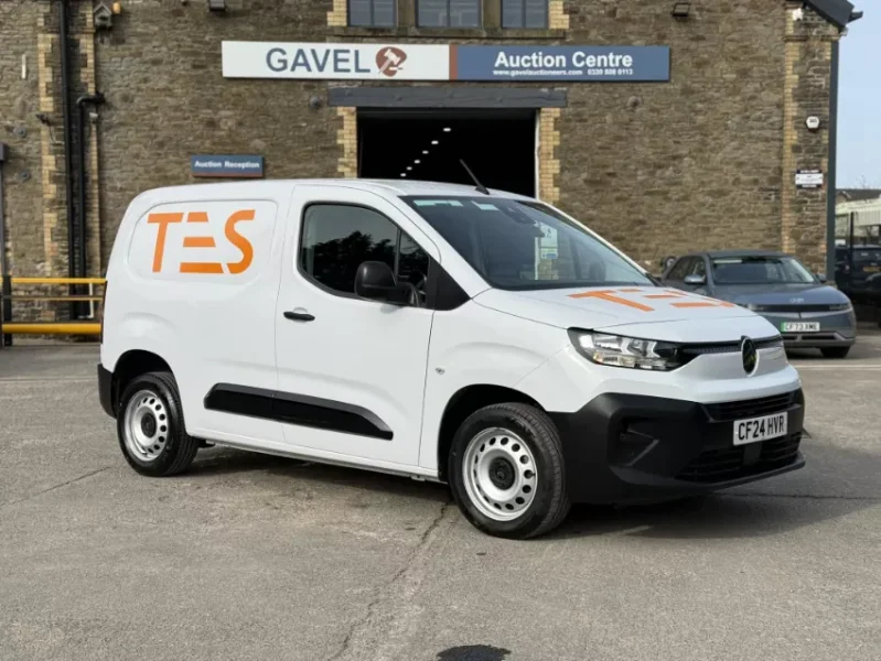 Gavel Auctioneers Ltd - Unreserved Online Auction - Fleet of 12no. 2024 & 2023 Panel Vans - Auction Image 4
