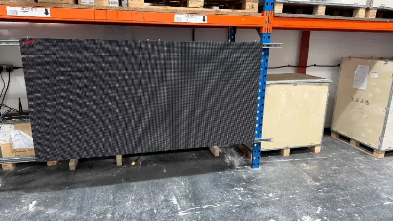 JPS Chartered Surveyors - Unused 24 x Vistech P6 LED Screens at Auction - Auction Image 1