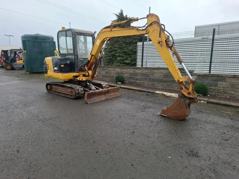 Wilsons Auctions - Plant, Machinery & Commercial Auction - Auction Image 1