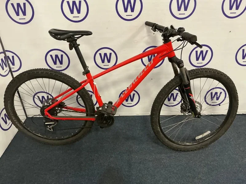 Wilsons Auctions - Glasgow - Police Scotland Bicycle Auction - Auction Image 4