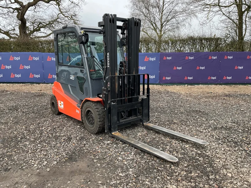 BPI - Electric & Diesel Combilift Side Loaders & Forklift Truck Auction - Auction Image 1