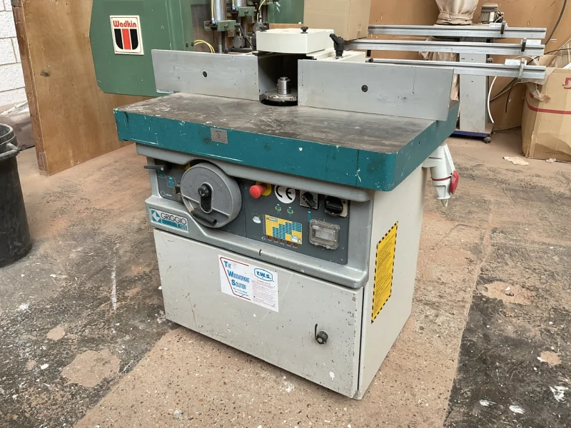 BPI - Entire Contents of Joinery Workshop to include Spindle Moulders, Sanders, Table Saws, Radial Arm Saws, Tooling & more at Auction - Auction Image 4