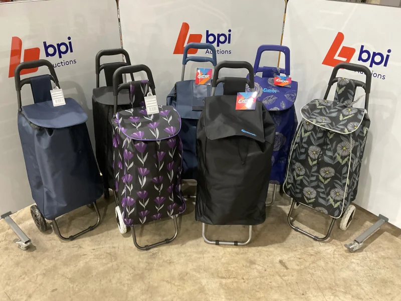 BPI - Suitcases, Handbags, Wallets, Purses, Accessories & Retail Display Equipment at Auction - Auction Image 4