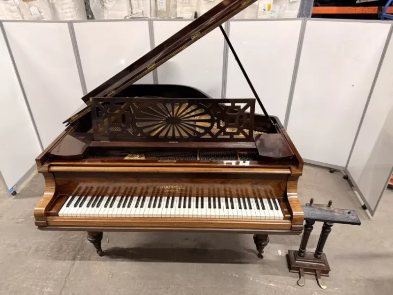 JPS Chartered Surveyors - Piano Auction | Brands Include Bechstein, Chappell, Broadwood, Bluthner & More | Grands, Baby Grands & Upright Pianos - Auction Image 4