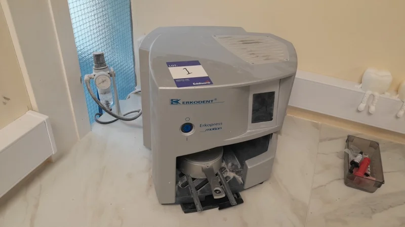 BTG Eddisons - Stockport - Assets of a Dental Laboratory at Auction - Auction Image 1